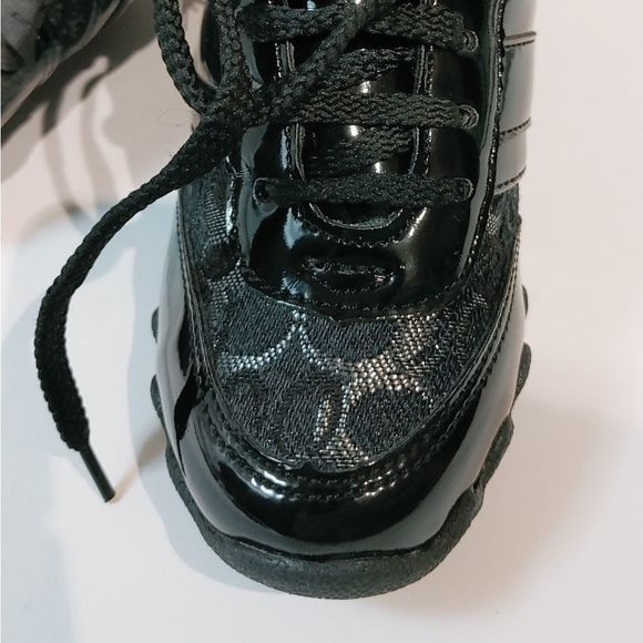 NWOT Go Fresh Zippy Running Shoes For Girls Black - Picture 6 of 8